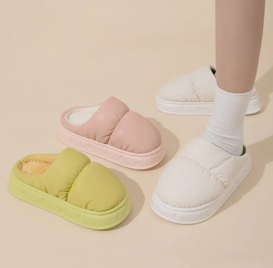 Puffer Slippers™ Flauschige Puffer Hausschuhe